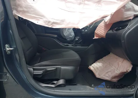 2021 Chevrolet Malibu Fwd Ls z USA, uszkodzony, nr VIN 1G1ZB5ST7MF014480